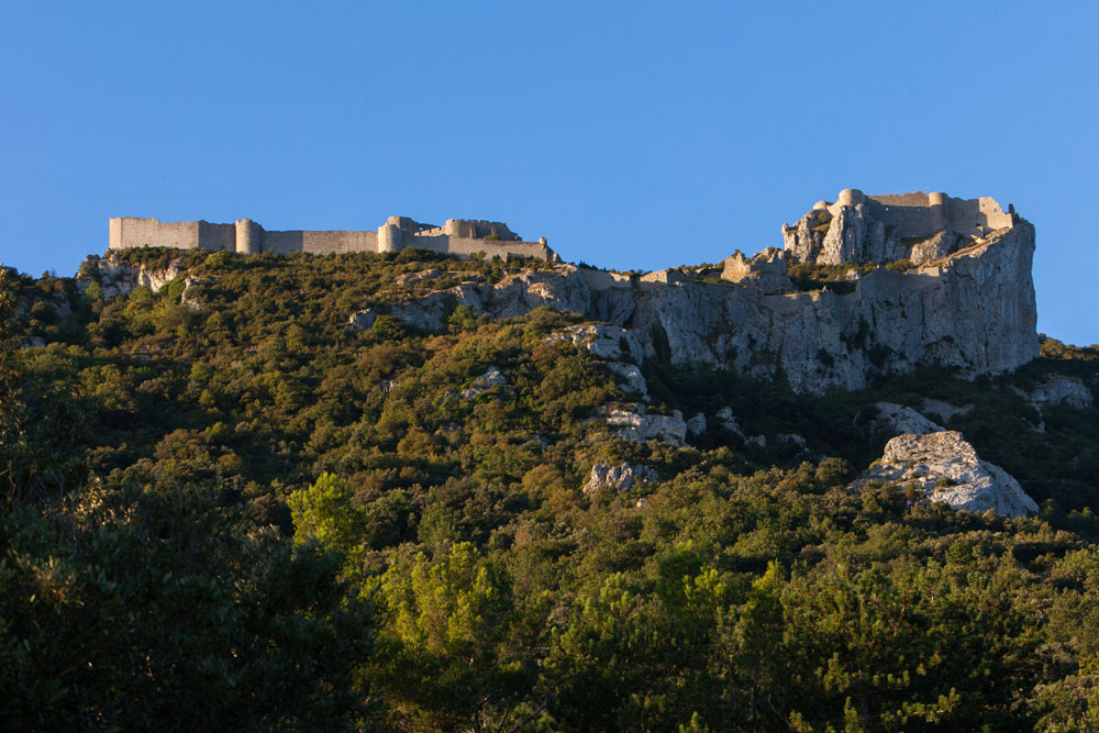 peyrepertuse-fils-de-carcassonne château de Peyrepertuse et paysage