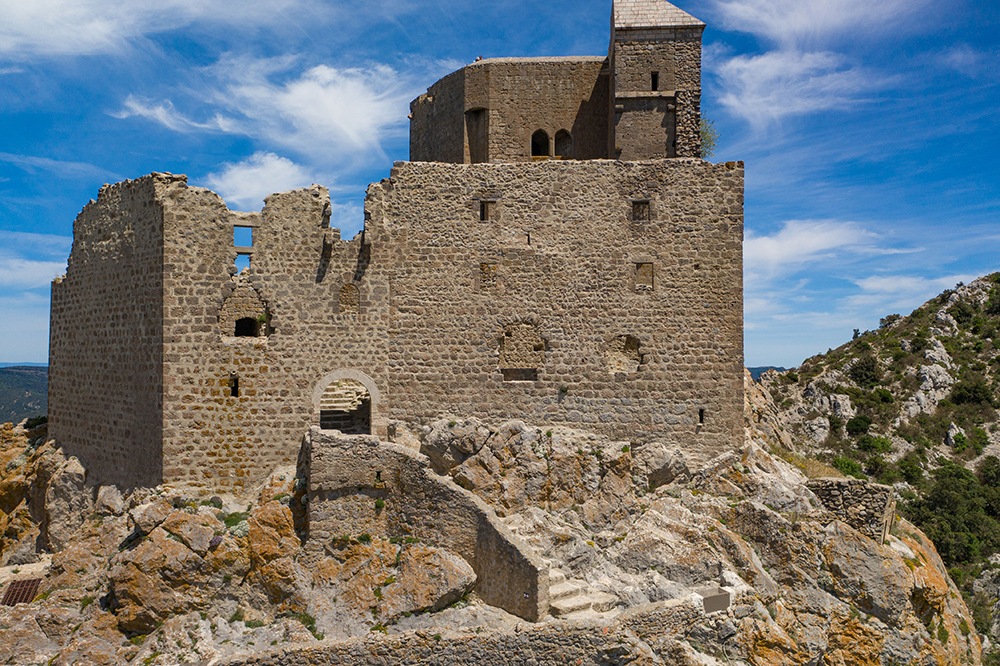 Château de Quéribus - Aude - 2021 la troisième enceinte du château de Queribus