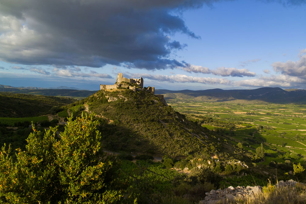 hauteurs-d-aguilar le château d'Aguilar et ses hauteurs