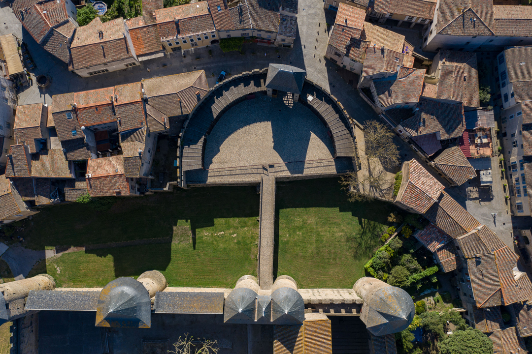 entrée du Château Comptal vue du ciel
